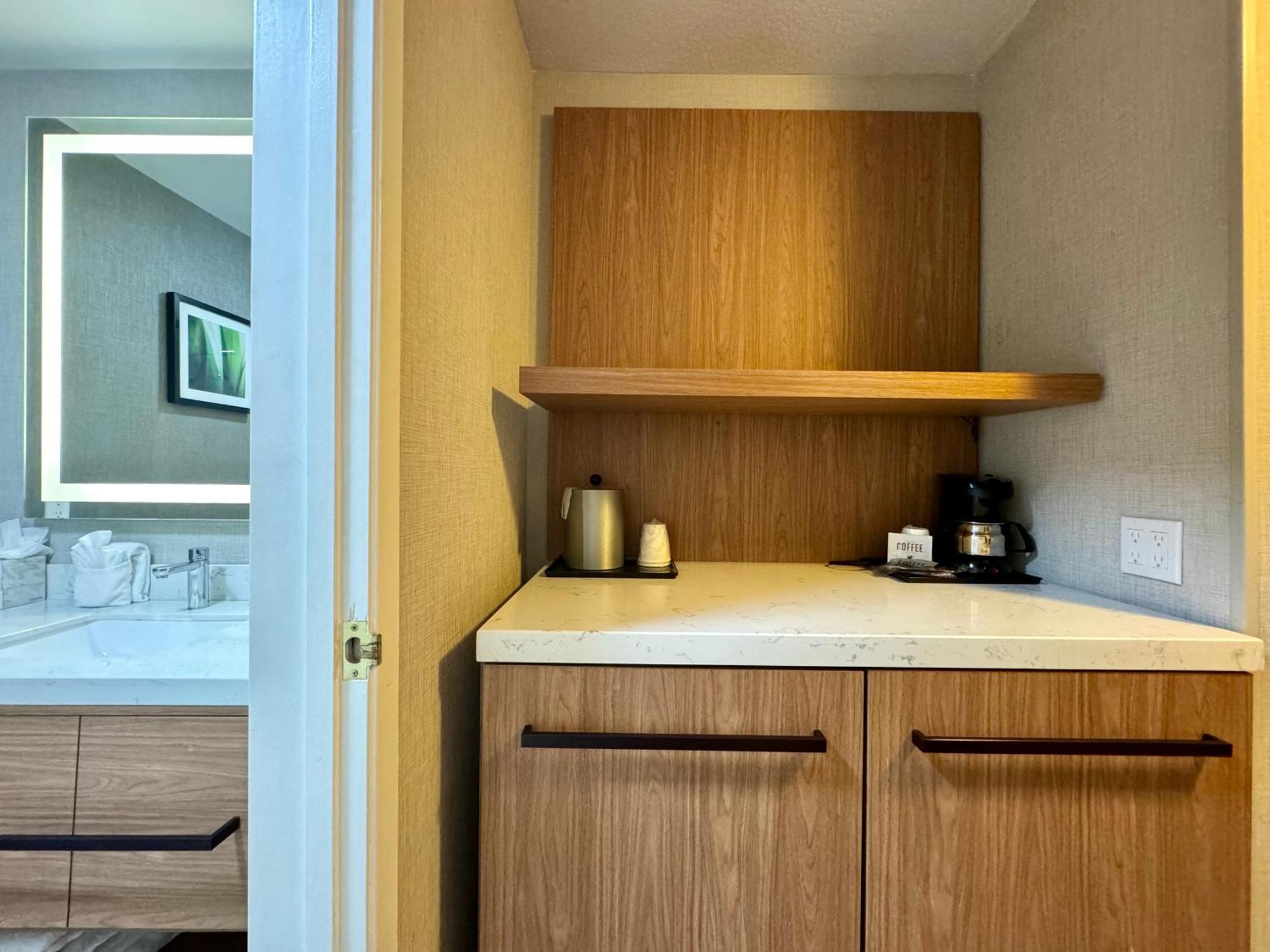 La Casa Modesto, Ascend Hotel Collection Экстерьер фото