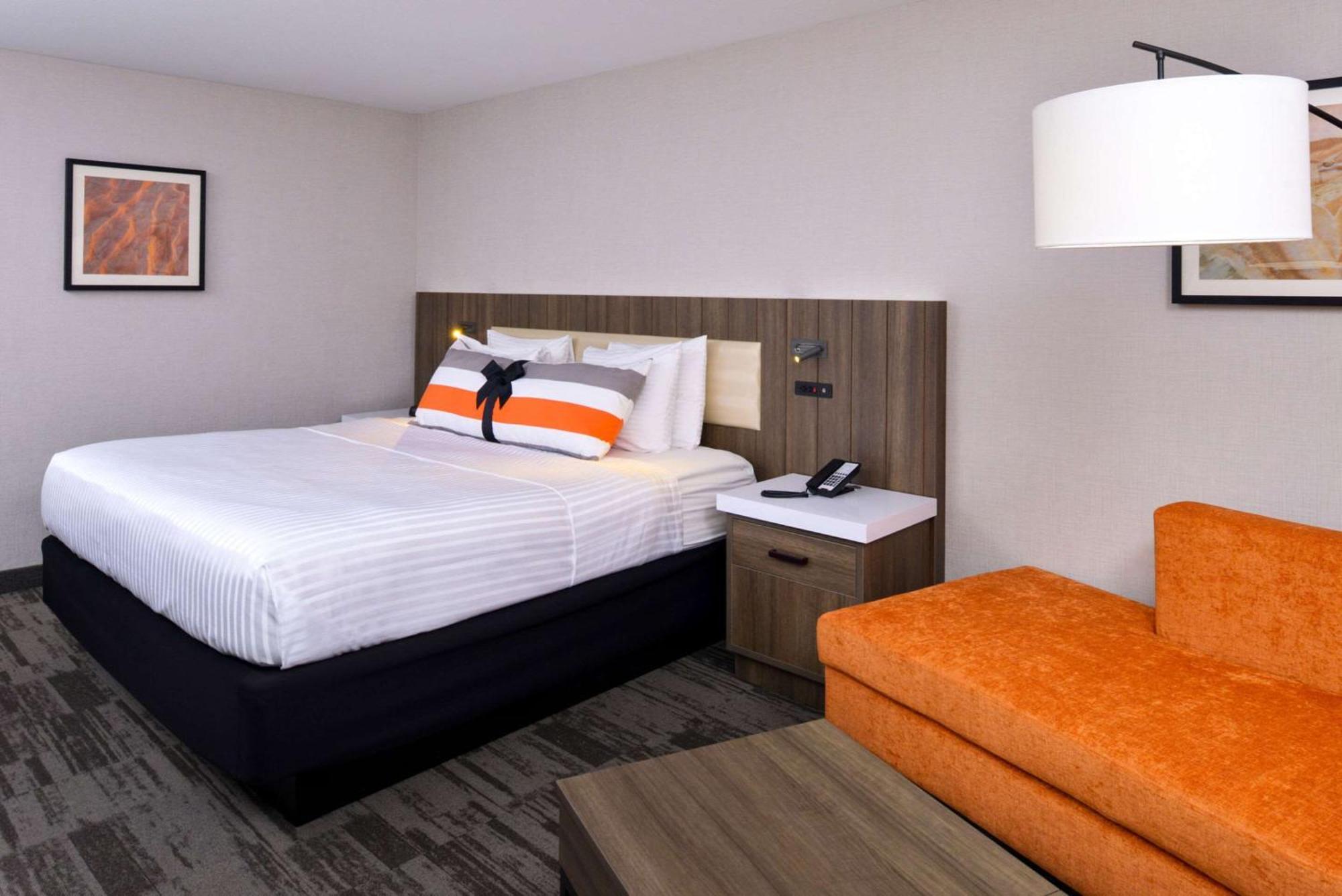 La Casa Modesto, Ascend Hotel Collection Экстерьер фото