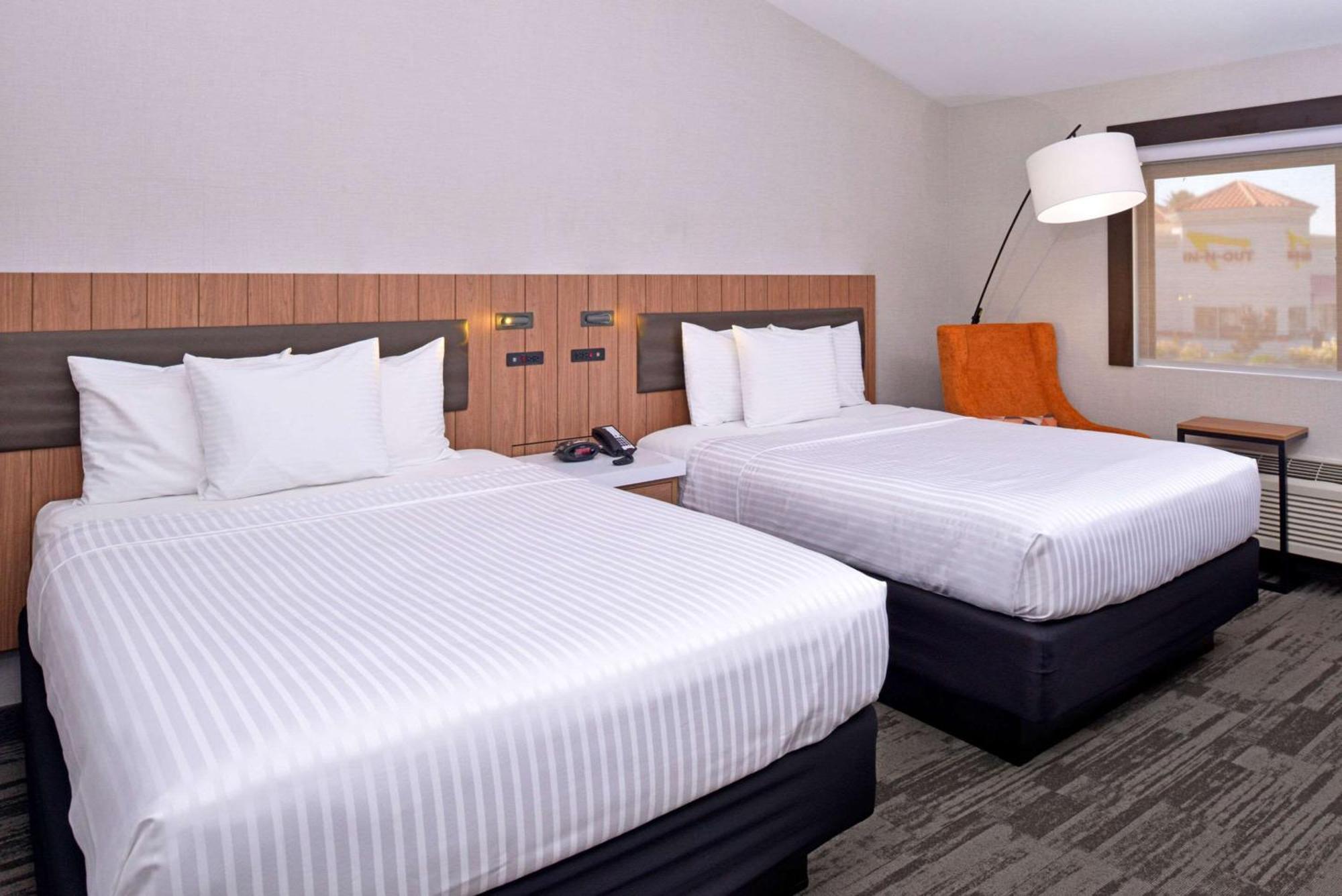 La Casa Modesto, Ascend Hotel Collection Экстерьер фото